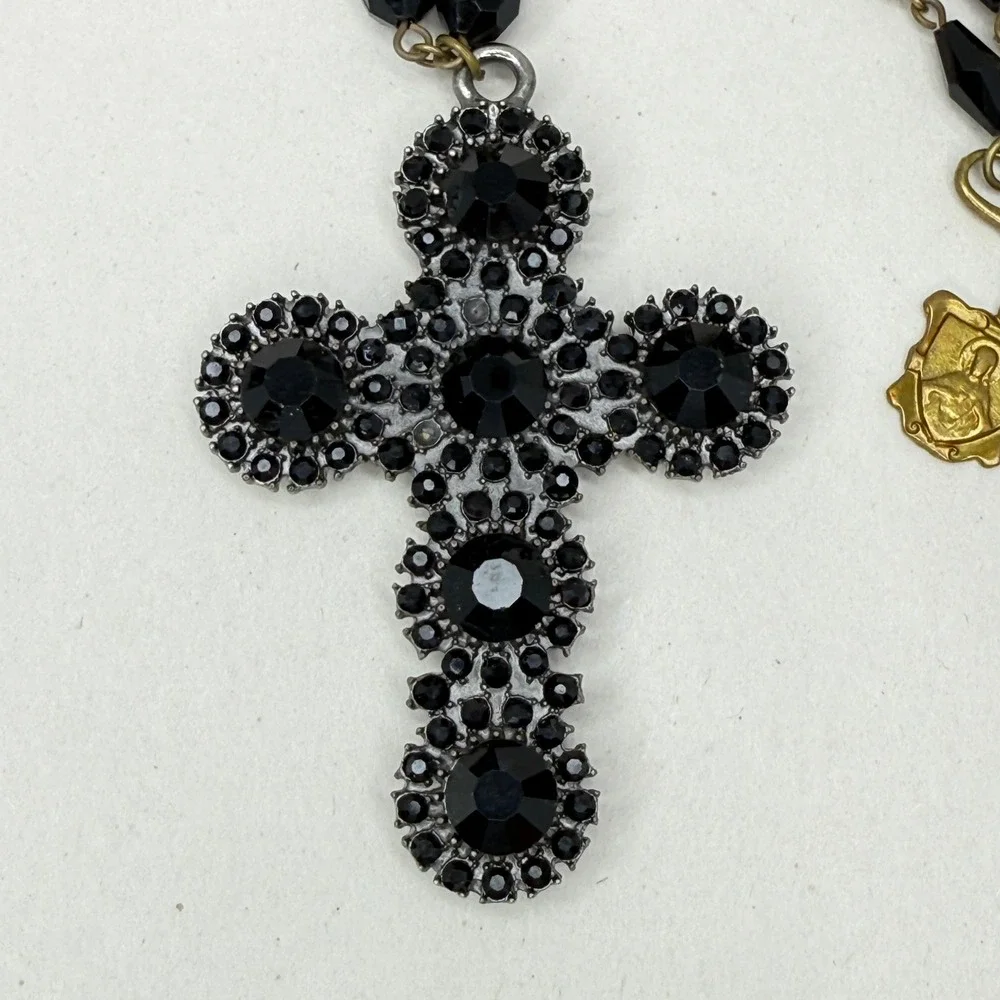 Embellish Graceful‎ Glory Metal Necklace Black Beaded Cross Pendant JW0740